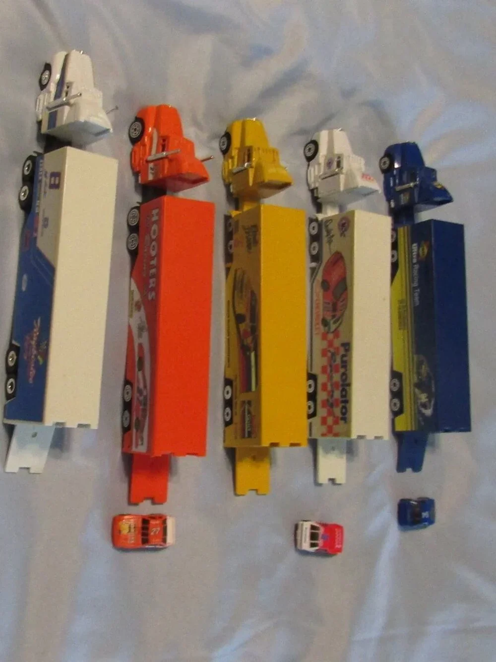 Lot 5 1990s RACING CHAMPIONS RACING NASCAR TRANSPORTER TRUCKS Hooters Kodak +++
